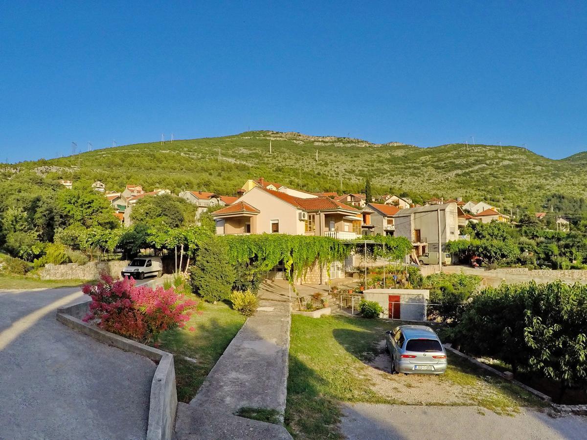 Apartman Spirto Τρέμπινιε Εξωτερικό φωτογραφία