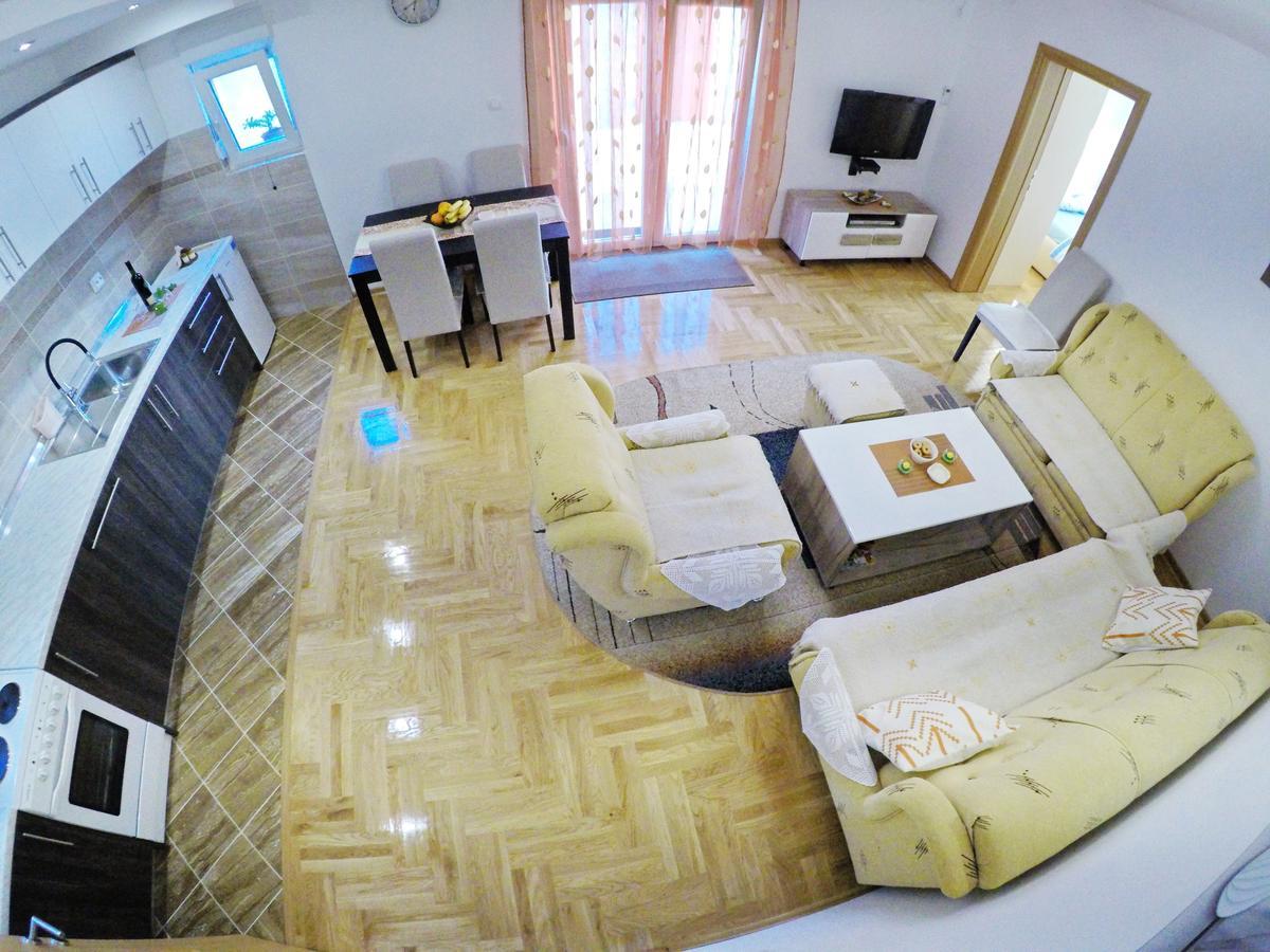 Apartman Spirto Τρέμπινιε Εξωτερικό φωτογραφία