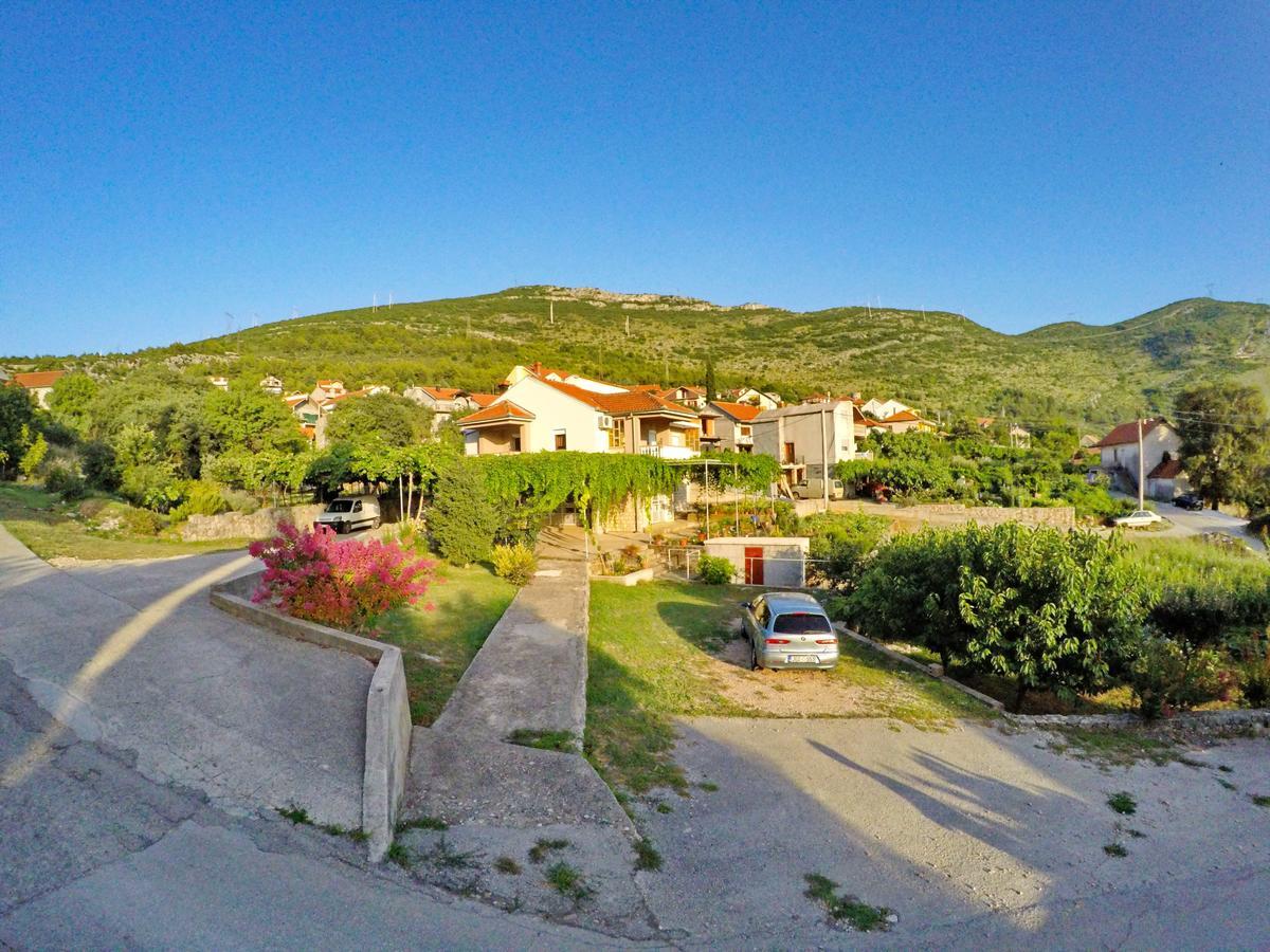 Apartman Spirto Τρέμπινιε Εξωτερικό φωτογραφία