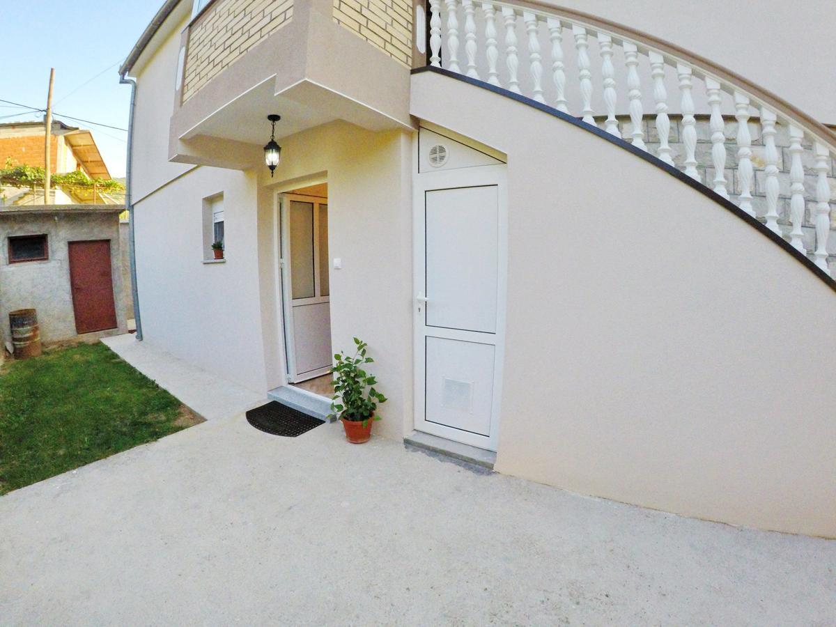 Apartman Spirto Τρέμπινιε Εξωτερικό φωτογραφία