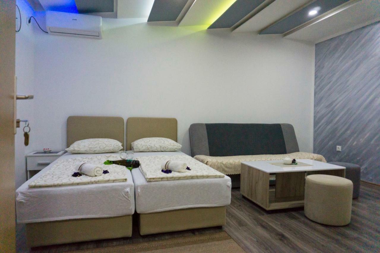 Apartman Spirto Τρέμπινιε Εξωτερικό φωτογραφία