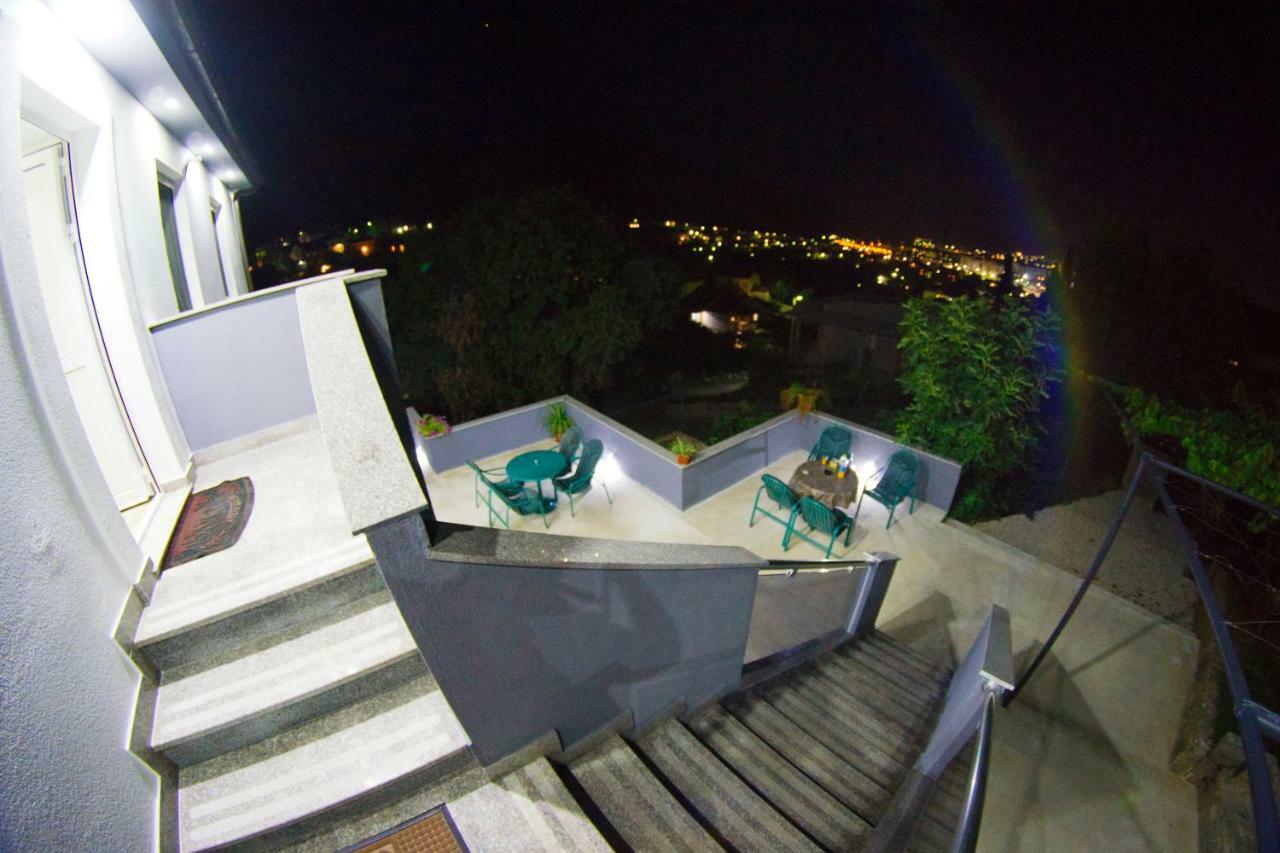 Apartman Spirto Τρέμπινιε Εξωτερικό φωτογραφία