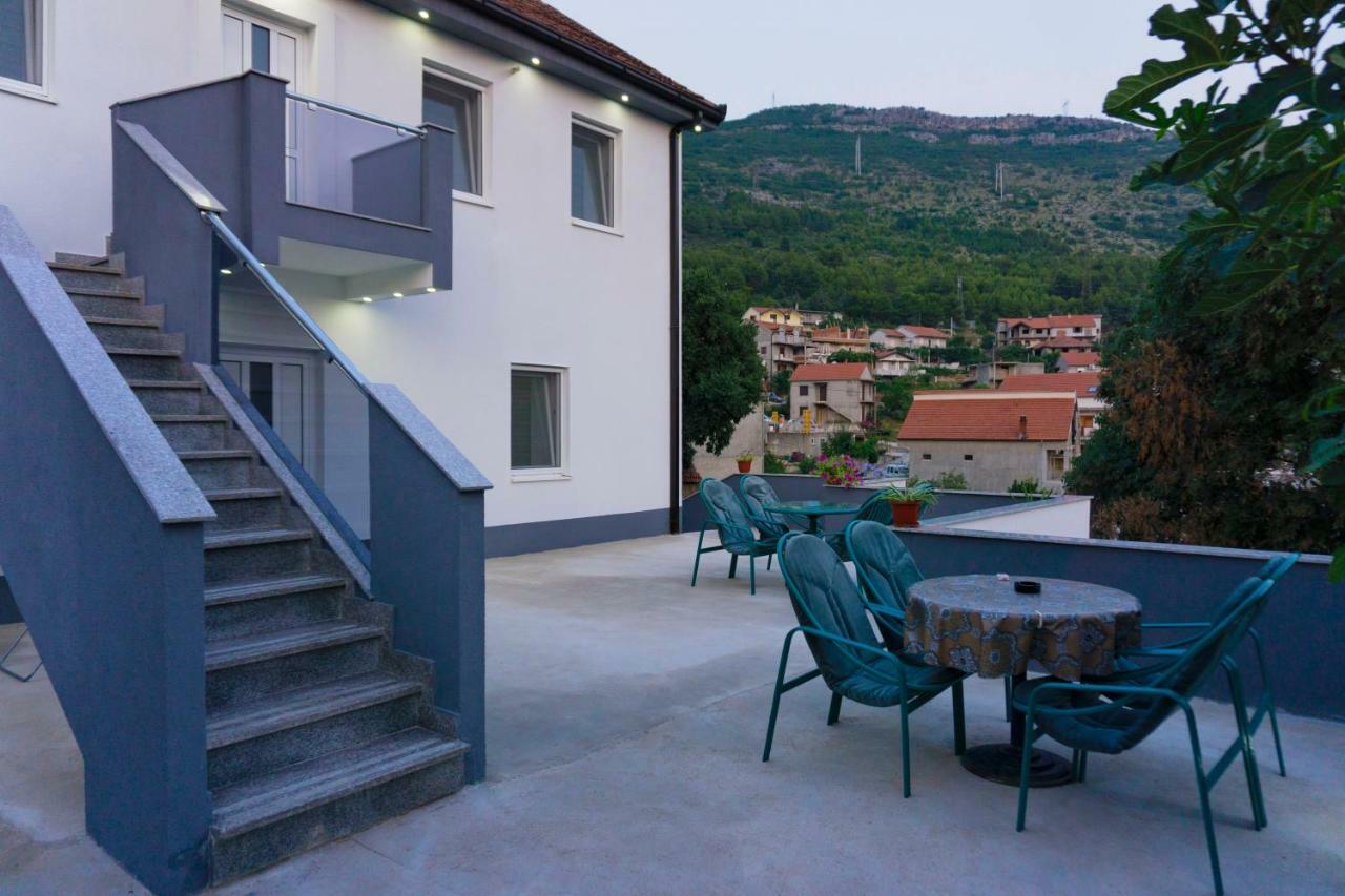 Apartman Spirto Τρέμπινιε Εξωτερικό φωτογραφία