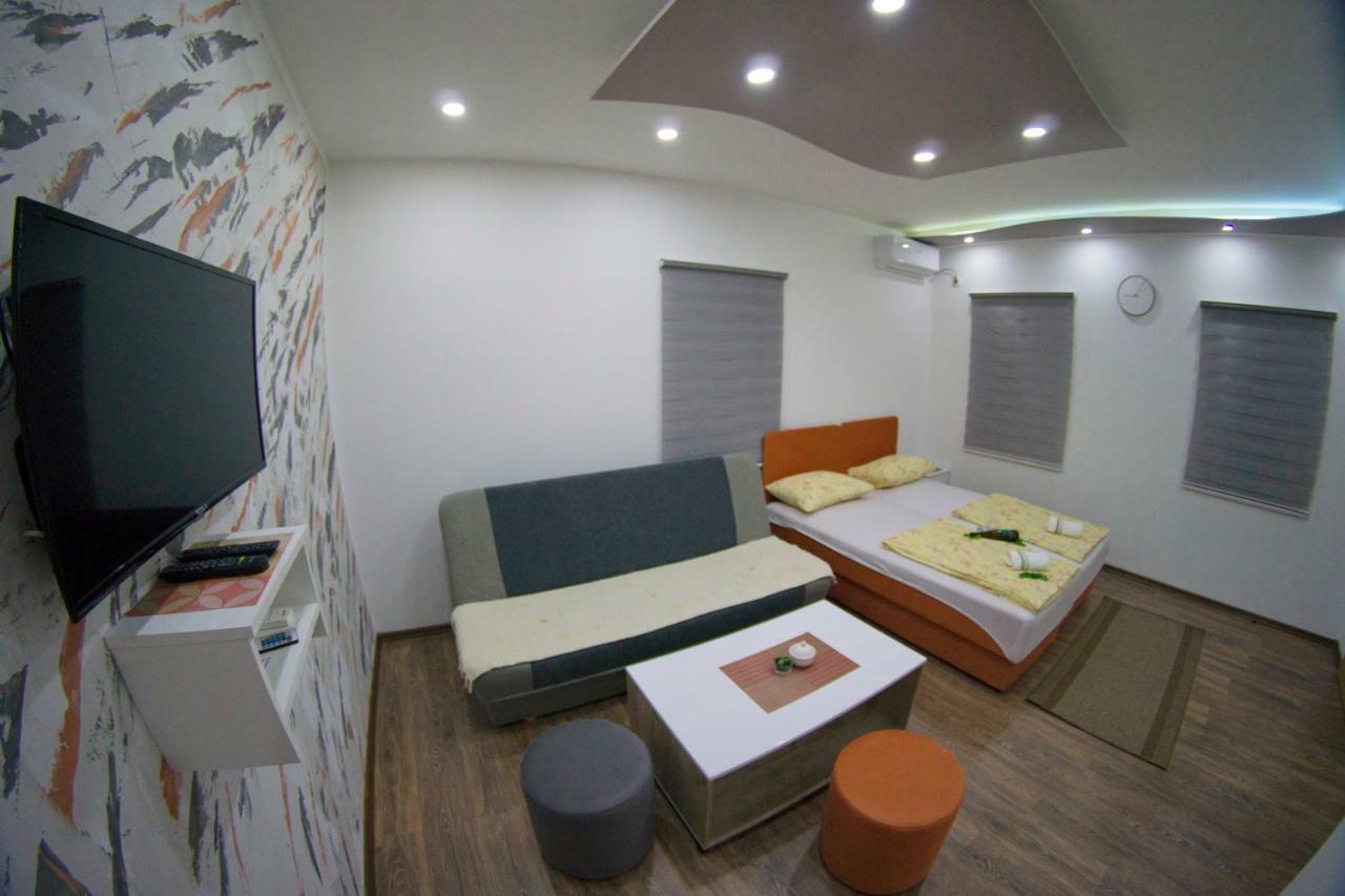 Apartman Spirto Τρέμπινιε Εξωτερικό φωτογραφία